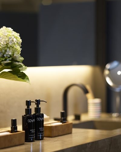 OctantFurnas_bathroom