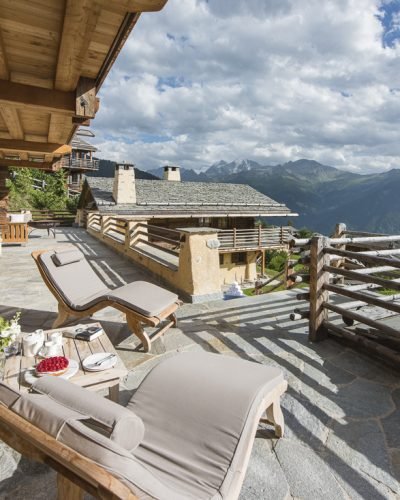 Verbier Exclusive_Chouqui - Terrace and View